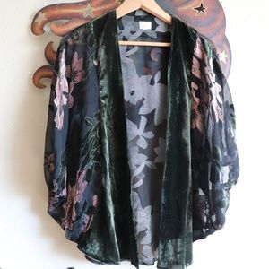Green Crushed Velvet Leaf Pattern Kimono